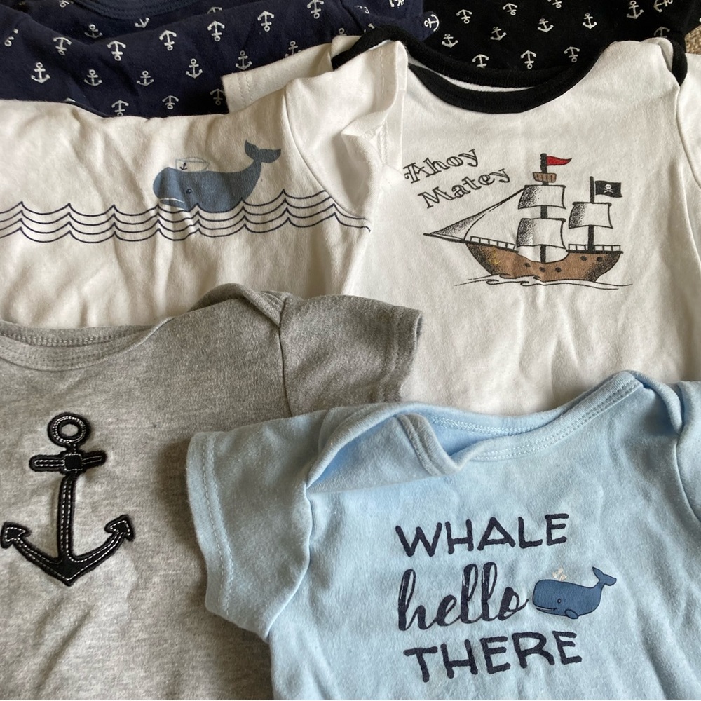 24m unisex bodysuit